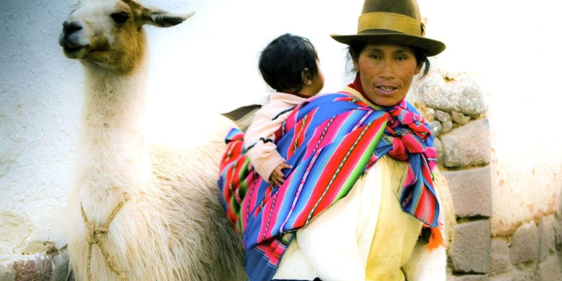 Peru, Inca vrouw met kind