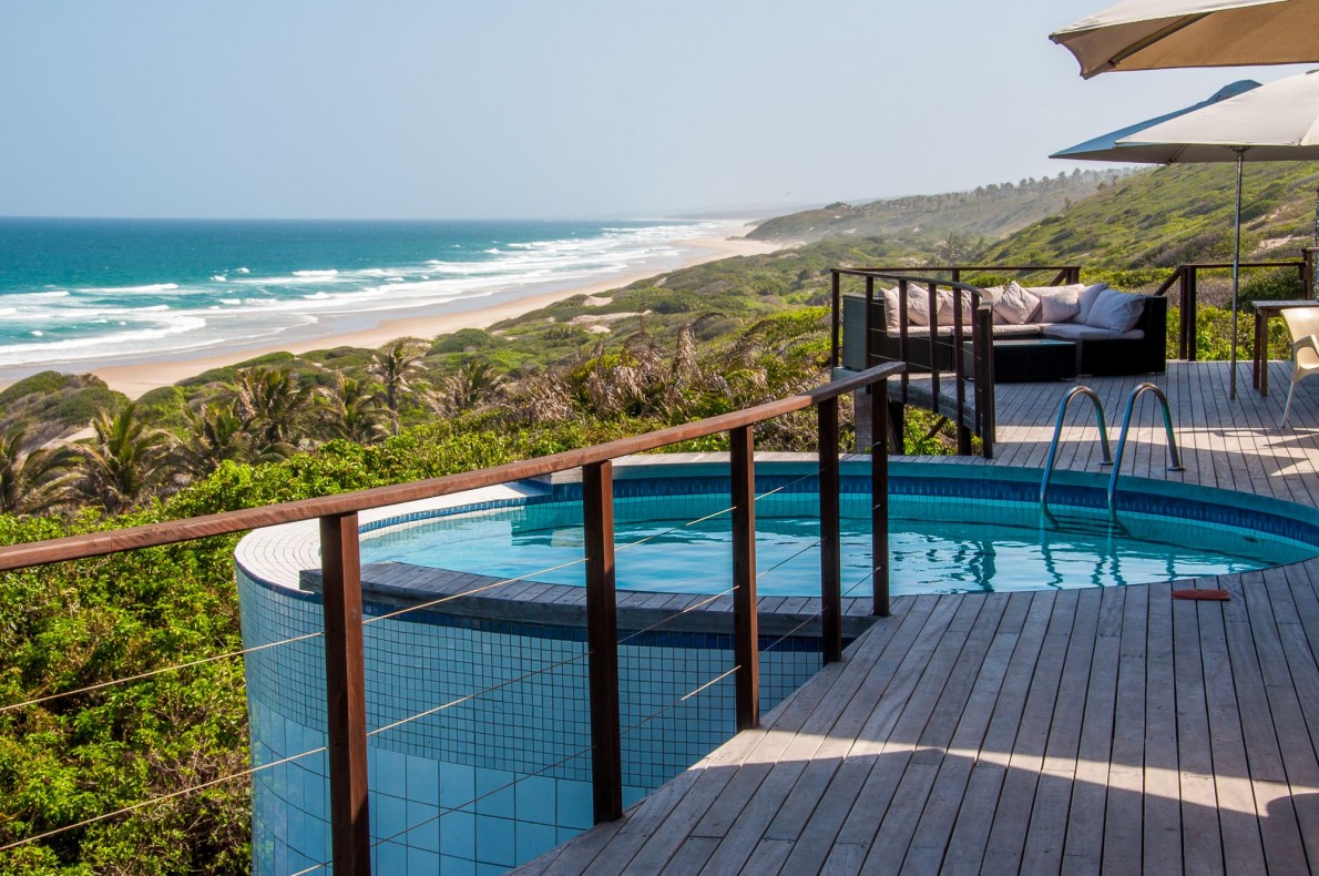 Massinga Beach Lodge,Mozambique,dive pool op hoofddek