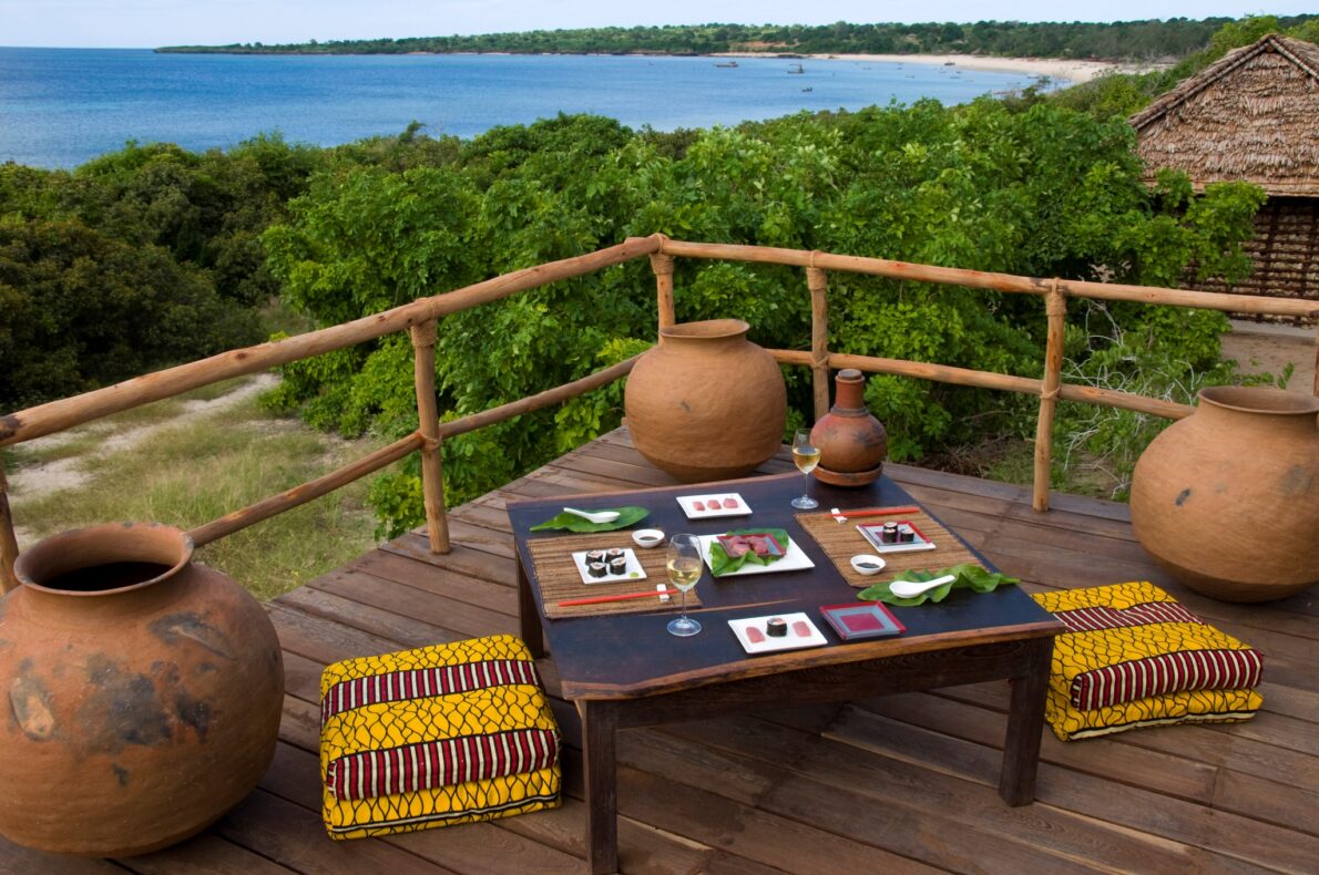 Nuarro Beach Lodge,Mozambique,Beach Bar Sushi