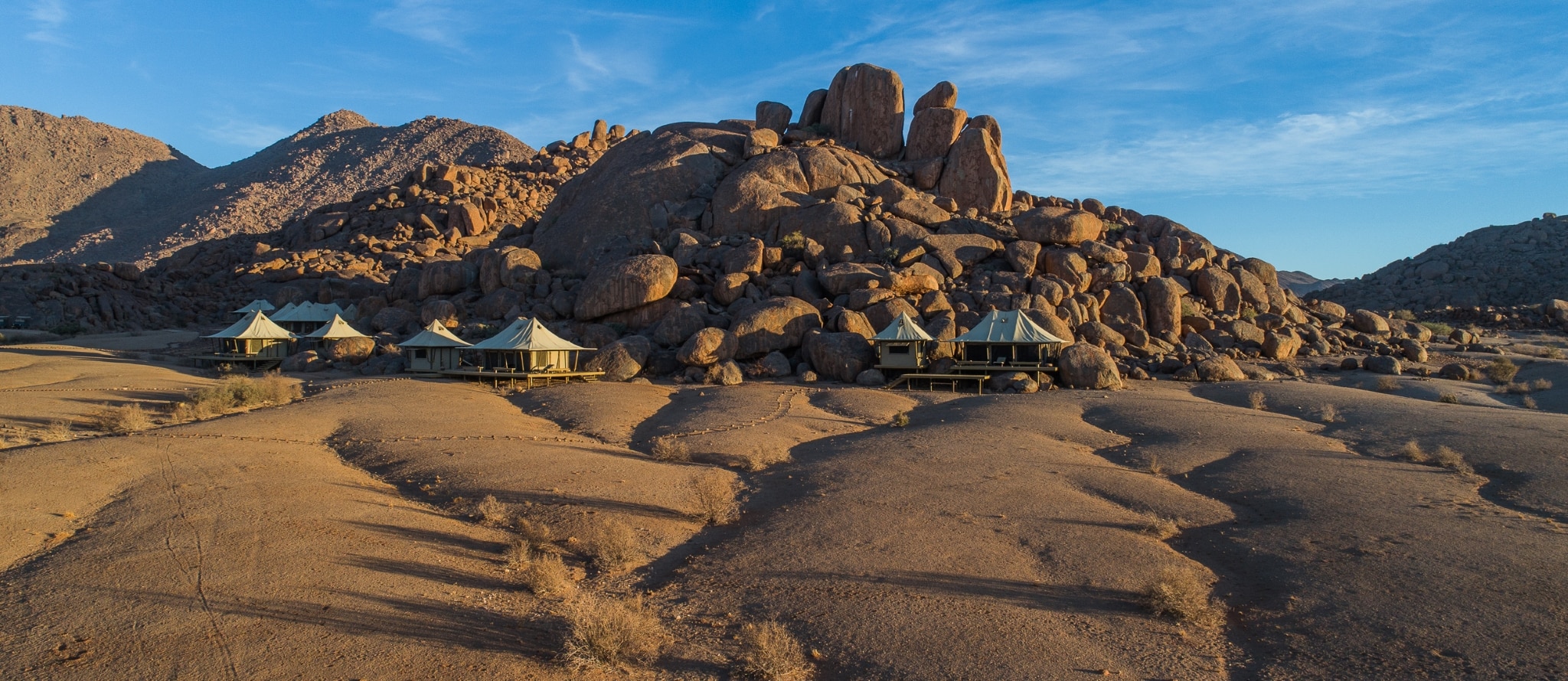 Wolwedans Boulders Camp,Namibië,tegen de rotsen
