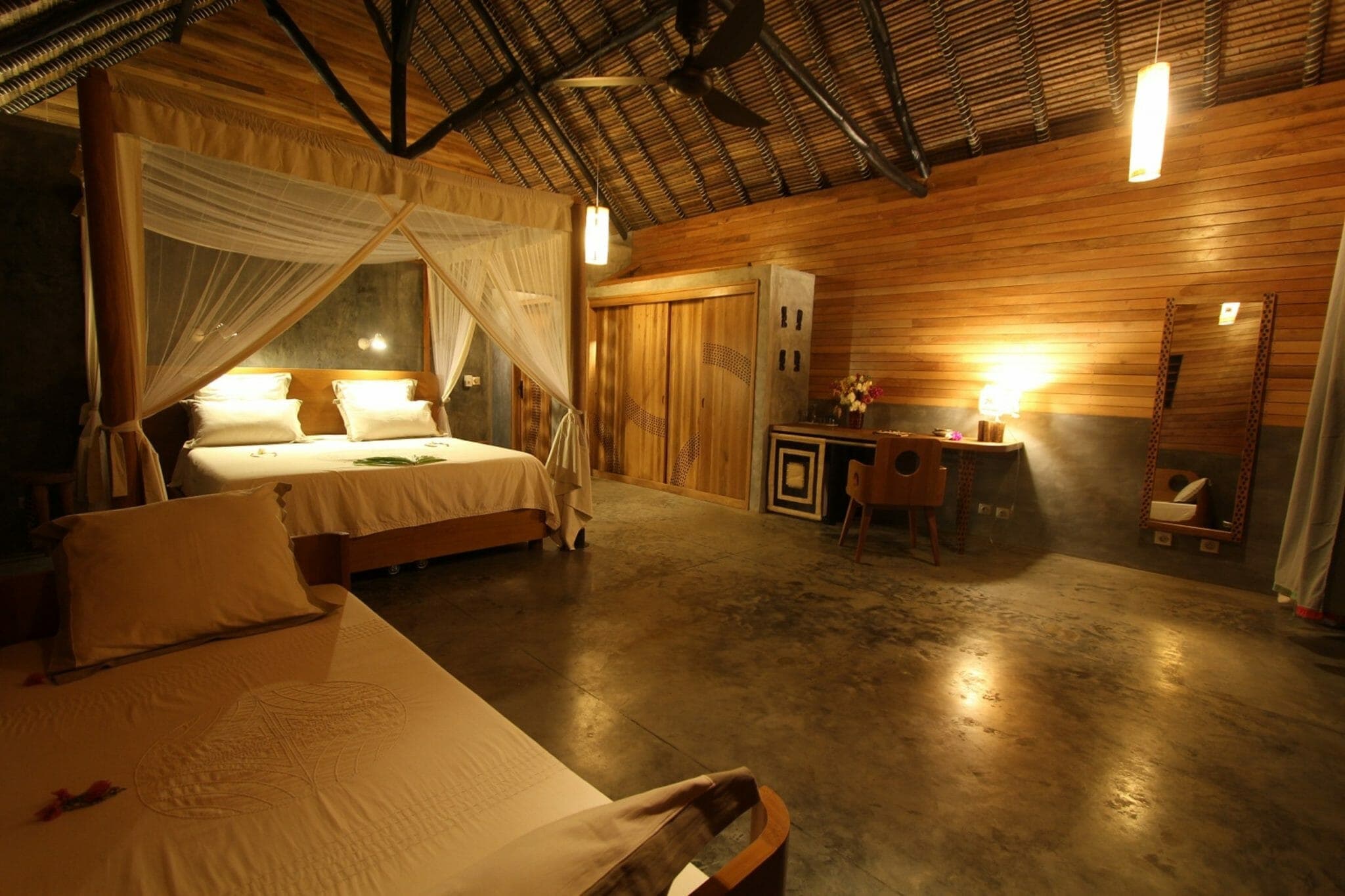 Madagascar L'Heure Bleue