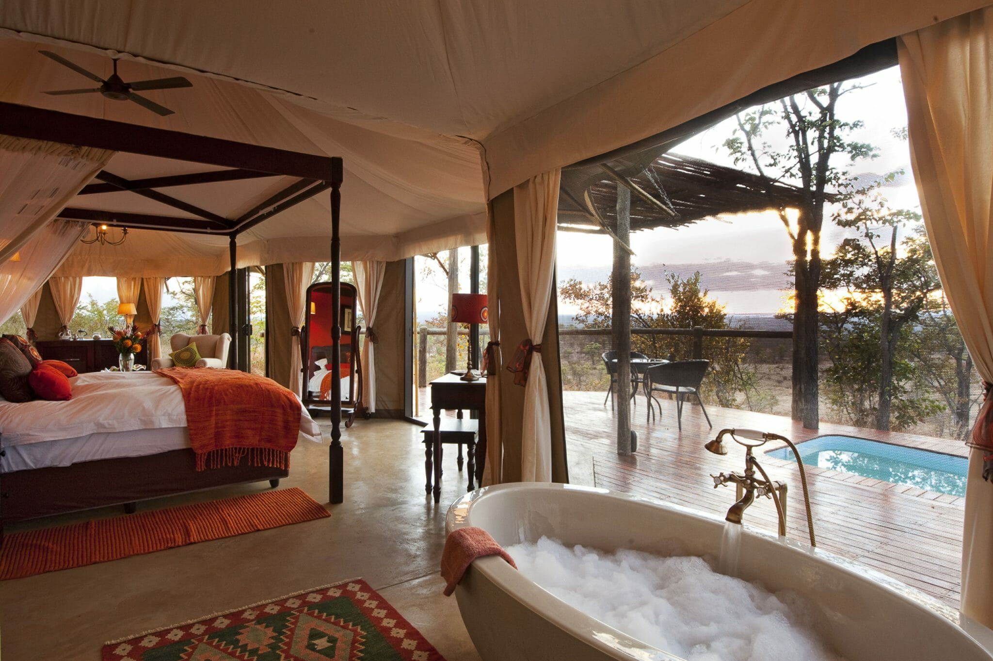 Zimbabwe The Elephant Camp