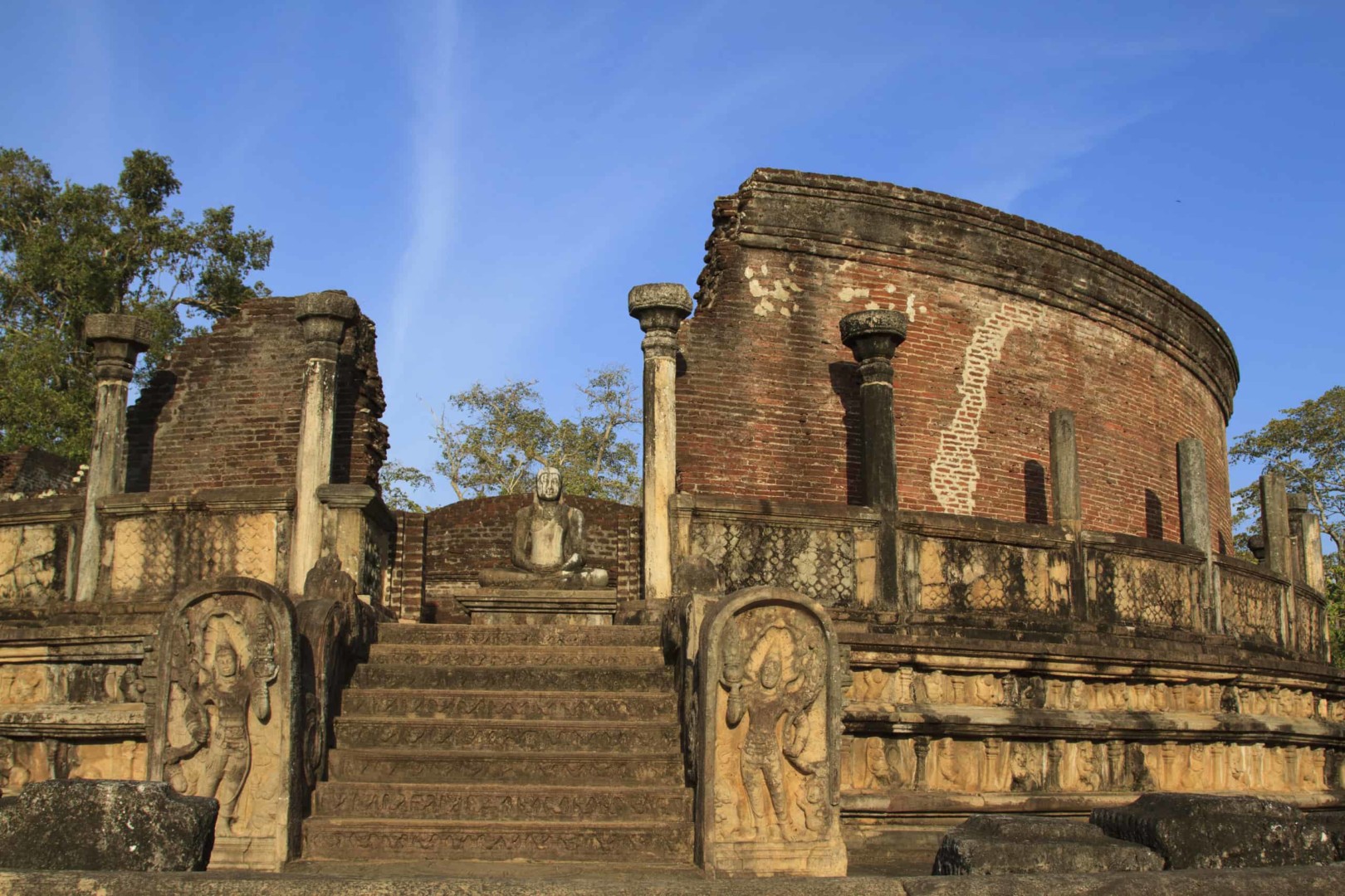 Sri Lanka Polonnaruwa and Anuradhapura