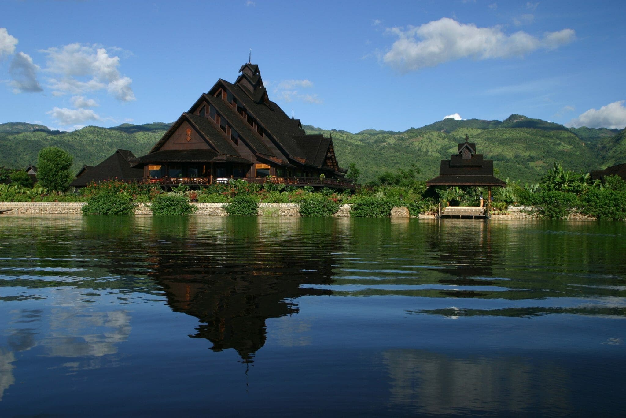 Myanmar Inle Princess Resort