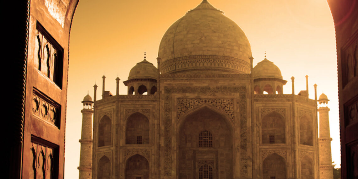 India in We Love Travel Magazine 8