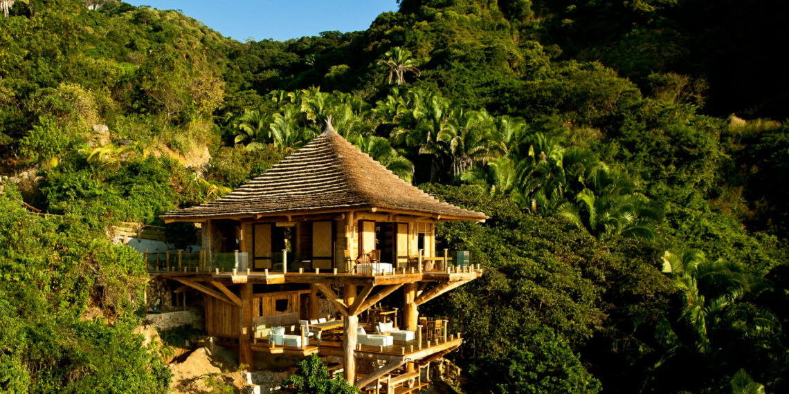 Mexico Tree House at Imanta Resorts