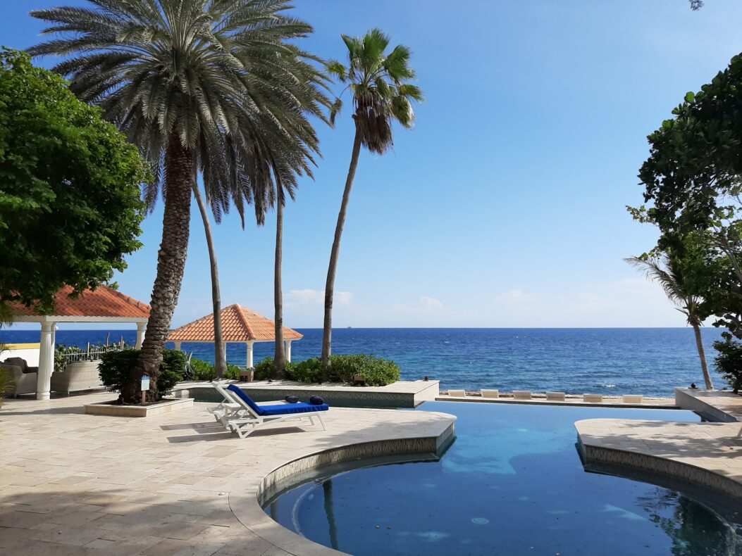 Sirena Bay Estate,Curacao,zwembad met uitzicht