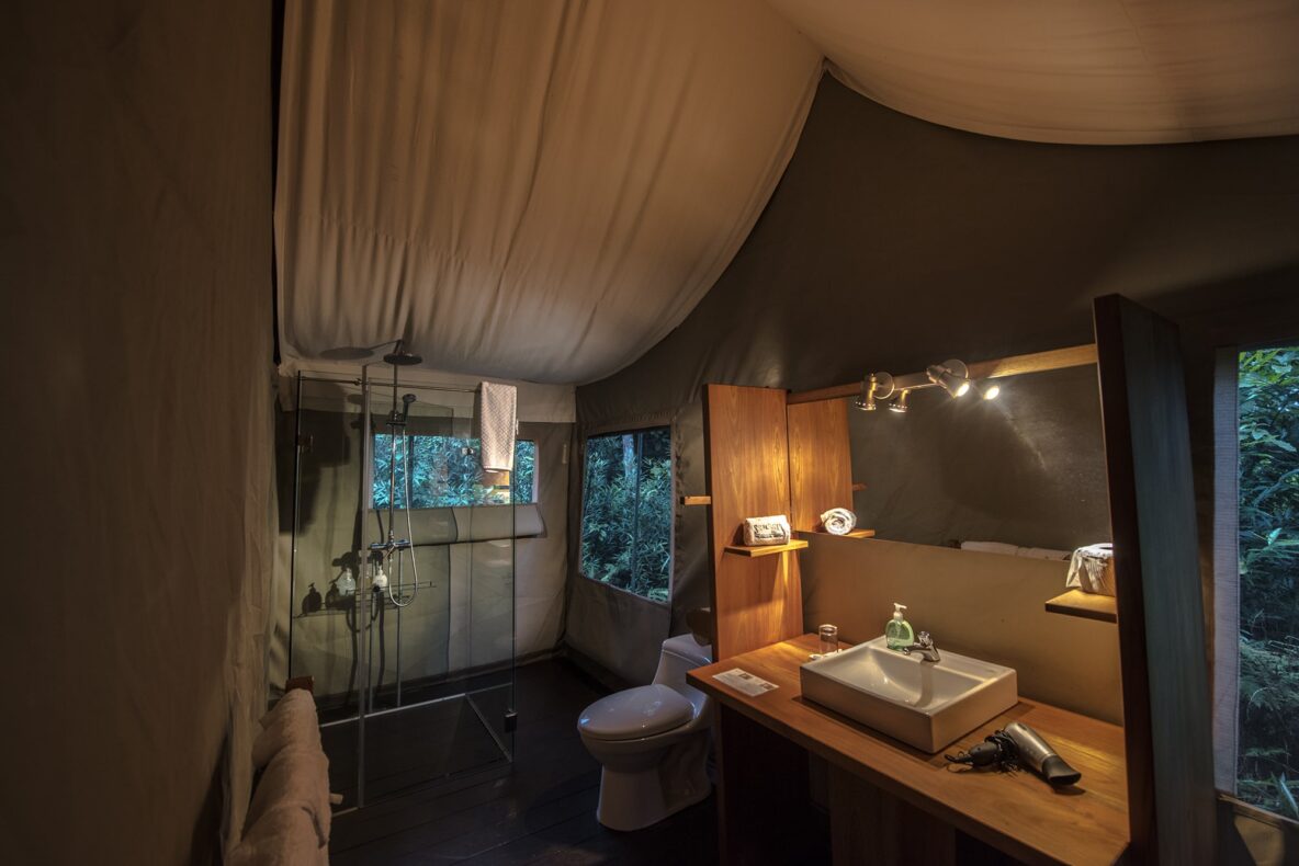 Scalesia Lodge,Galapagos,badkamer