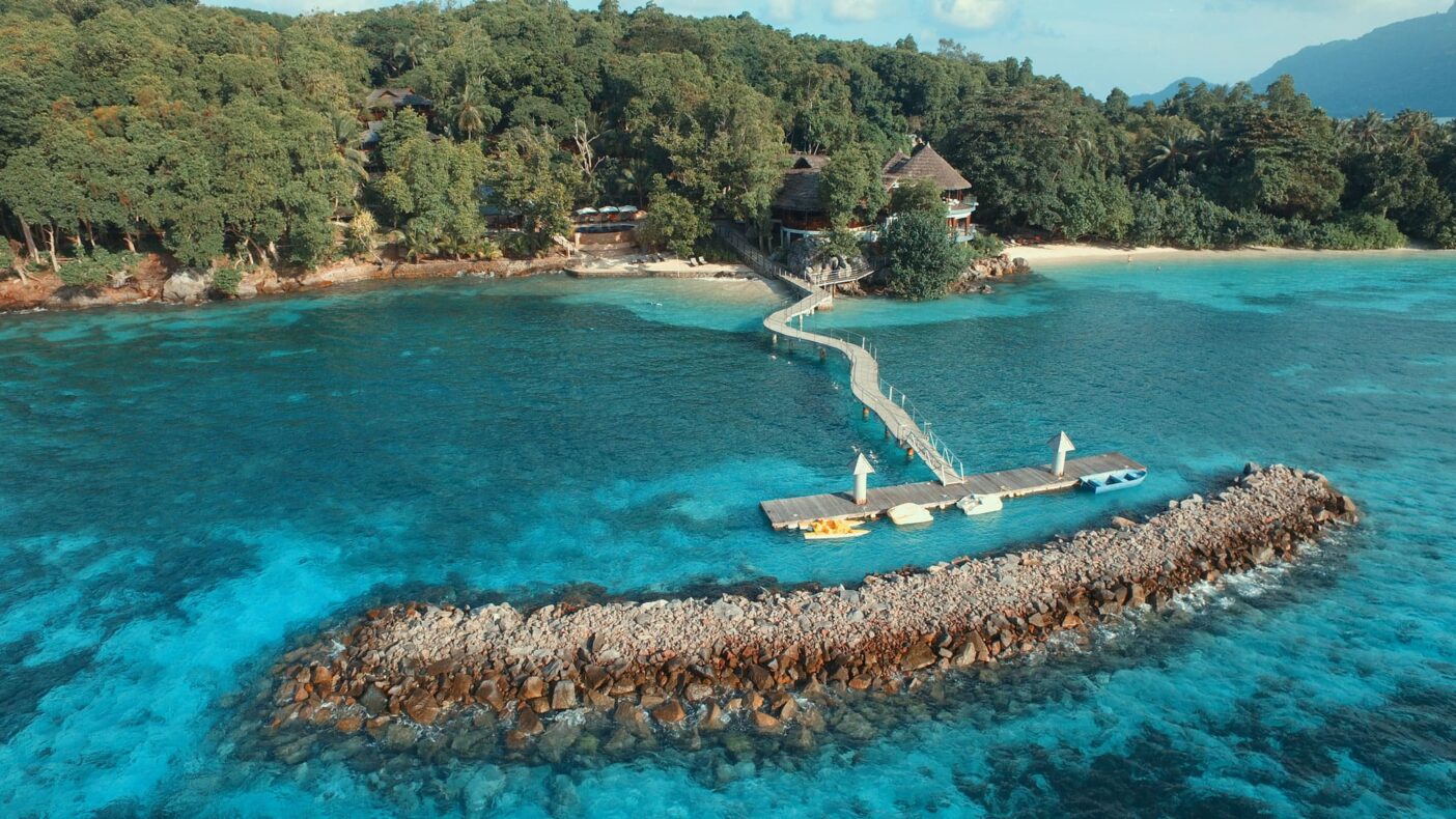 Cerf Island Resort, Seychellen, view, exterior
