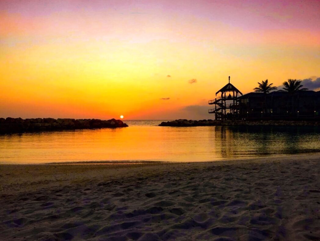 Avila Beach Hotel,Curacao,zonsondergang
