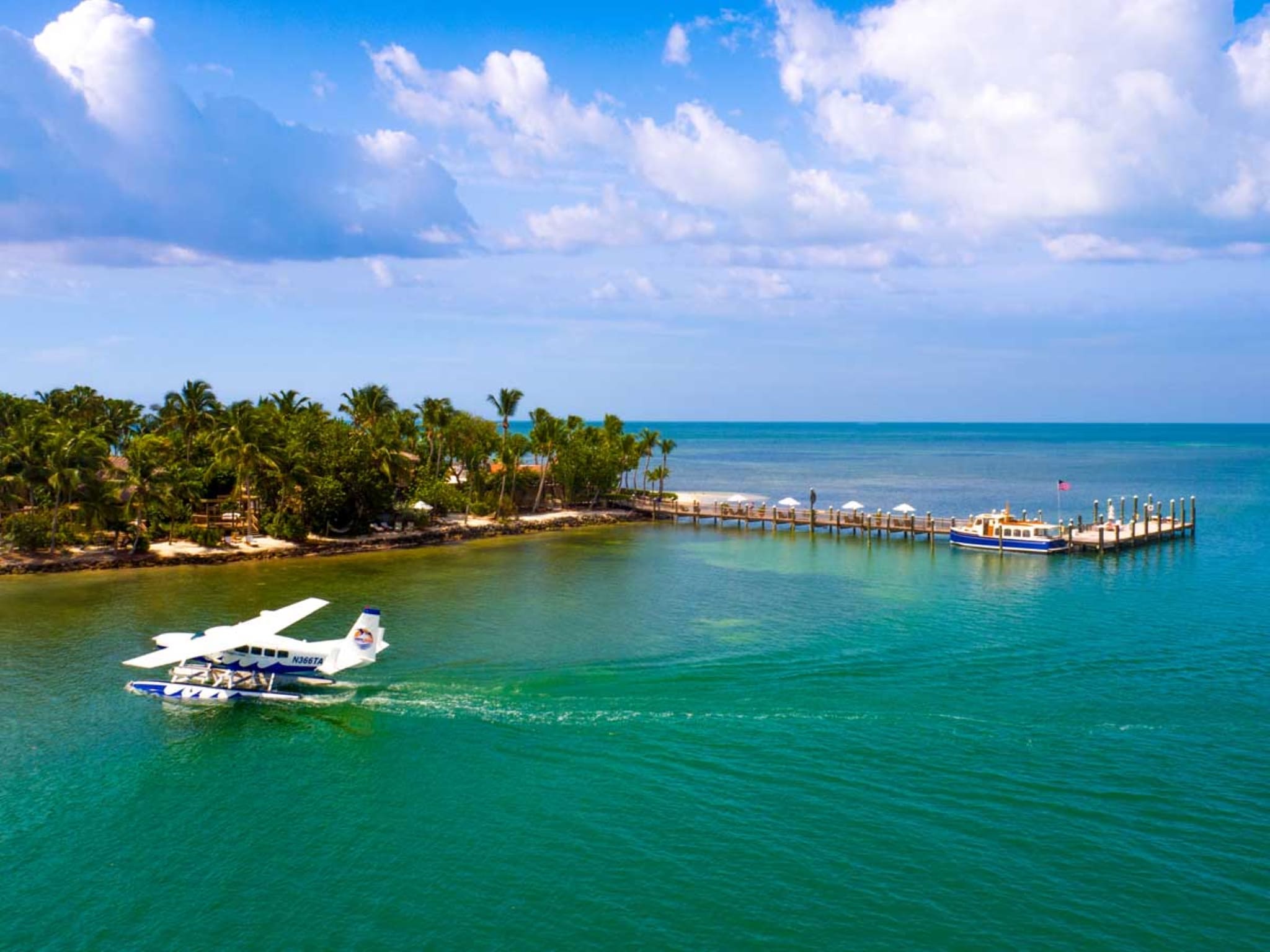 Little Palm Island, United States,plane