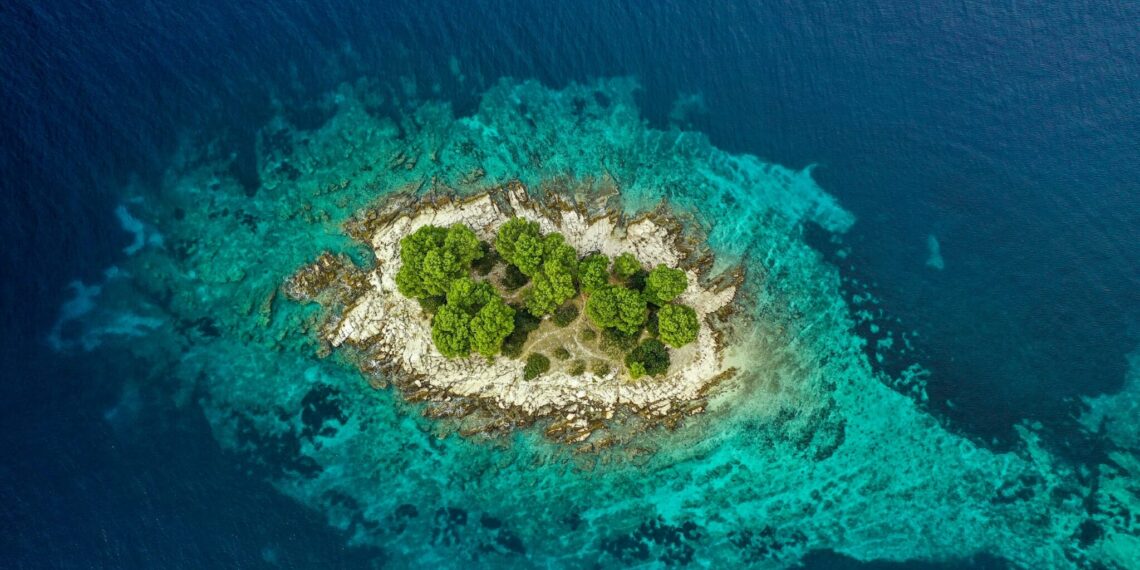 Kroatië vanaf het water,eiland