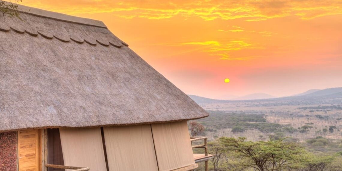 Tanganyika Wilderness Camps,Tanzania,Lahia Tented Camp zonsondergang
