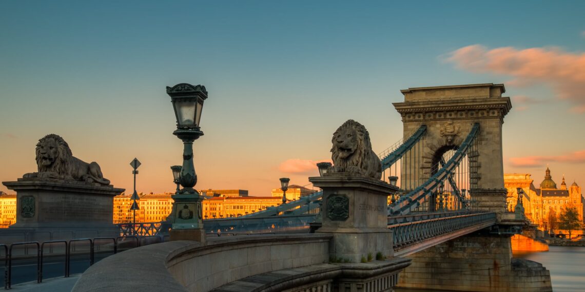 Luxe stedentrip Boedapest Wenen Praag,Boedapest brug
