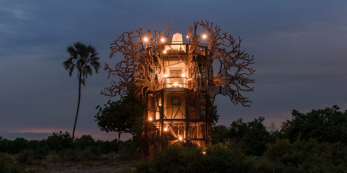 Xigera Safari Lodge, Botswana, treehouse