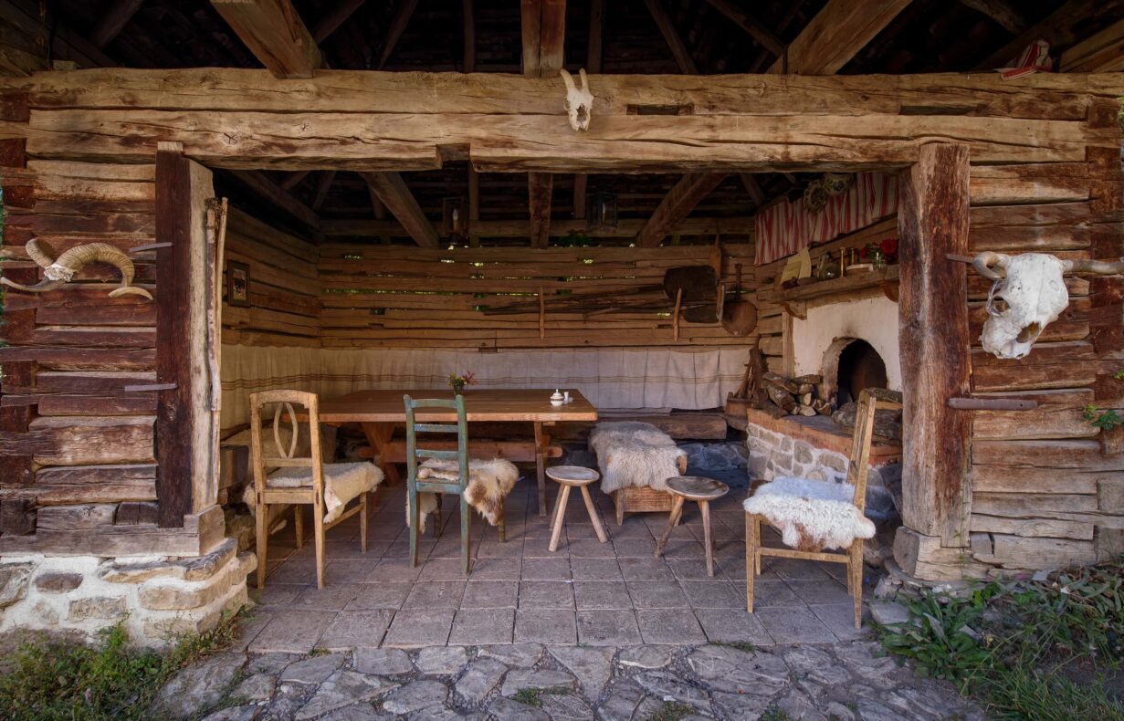 The Prince of Wales's Guesthouse, Zalanpatak courtyard, Romania, outdoor fireplace