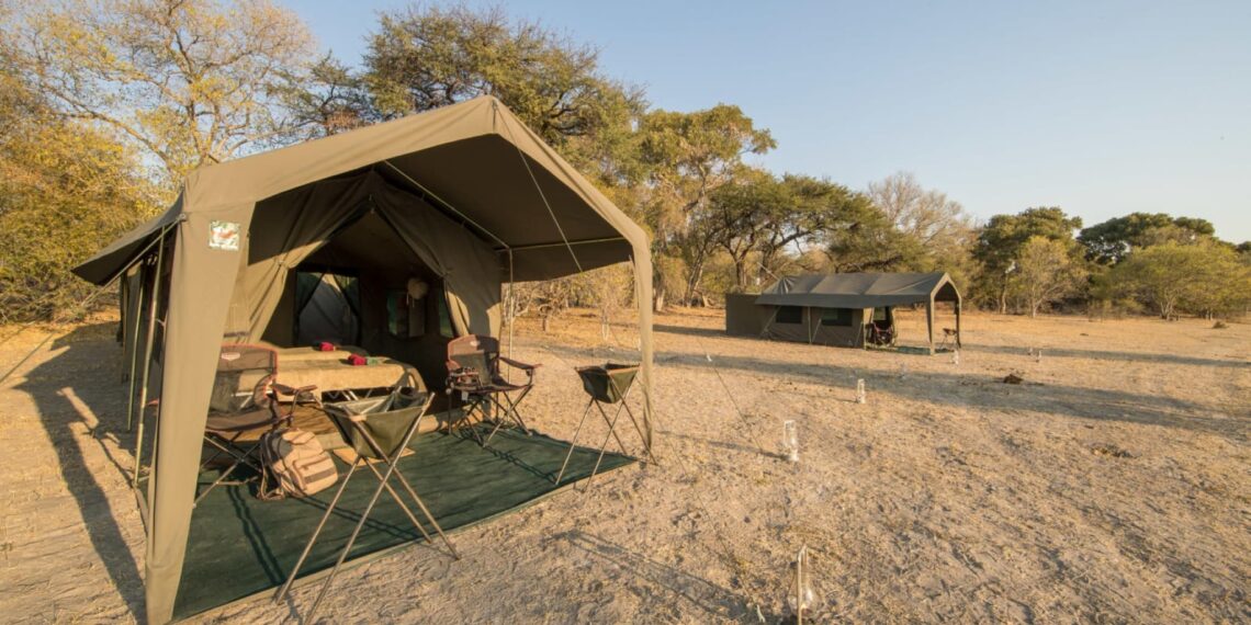 Letaka Mobile Camp,Botswana,tent,exterieur