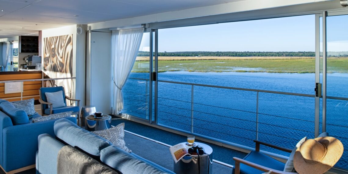 Zambezi Queen,Botswana,loungen