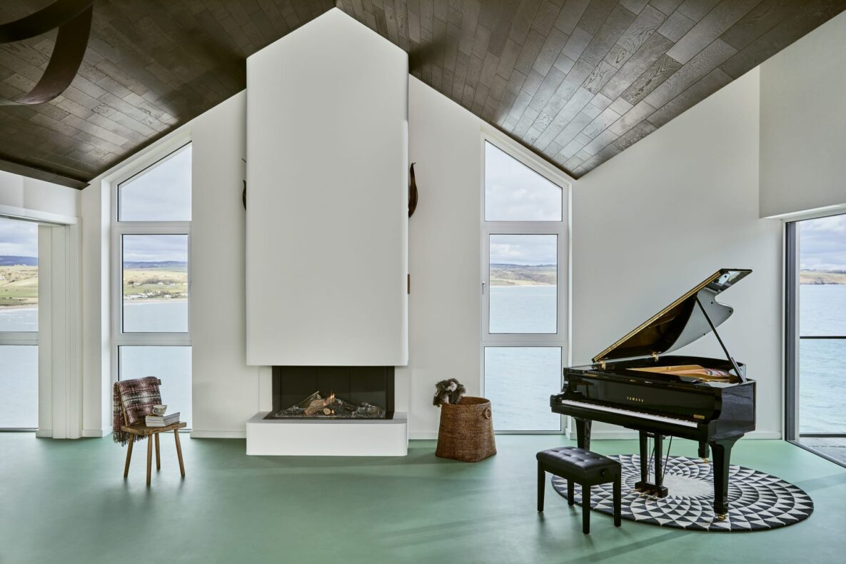 Cliff House Hotel, Ierland, Main Living, piano