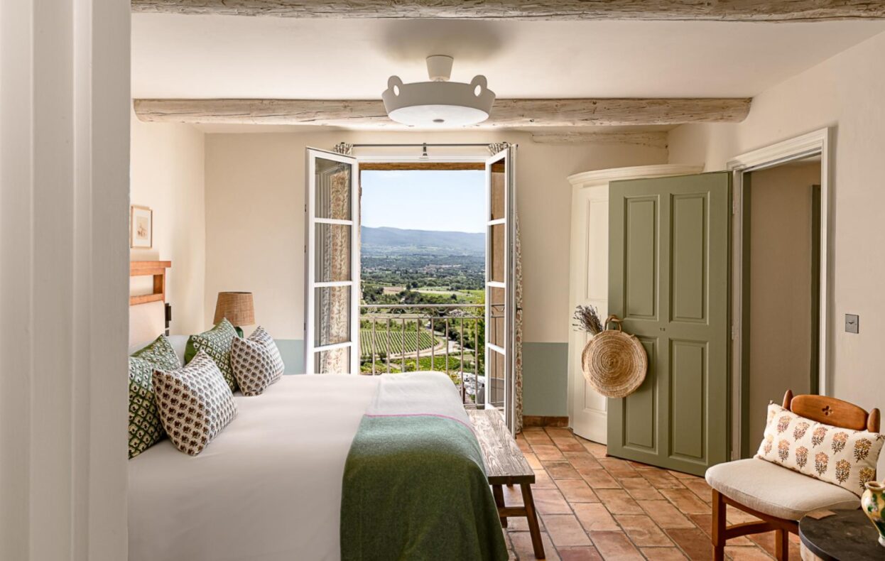 Hotel Crillon Le Brave, Vaucluse, Provence, France, restaurant, suite
