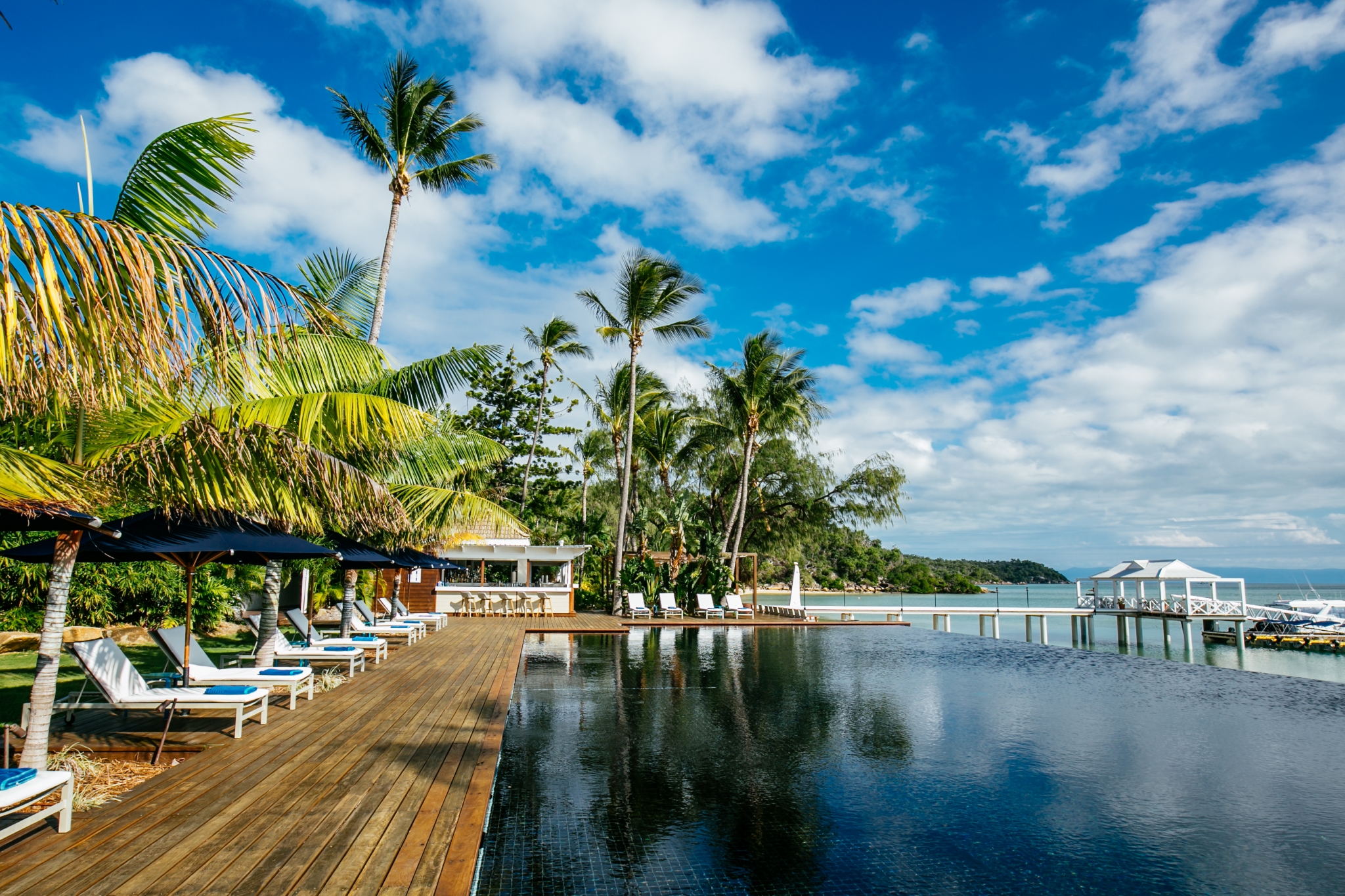 Orpheus Island Lodge,Australia,pool bar