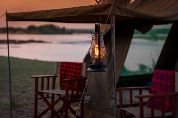 Umdingi Safaris,Zimbabwe,detail