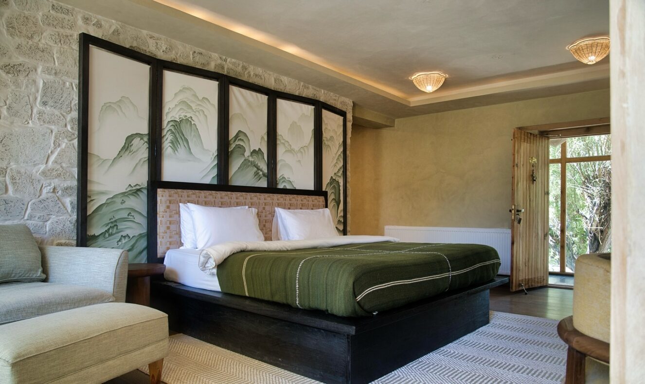 Stone Hedge Ladakh,India,kamer