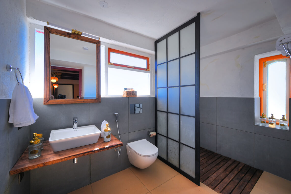 Red Panda Outpost,India,badkamer