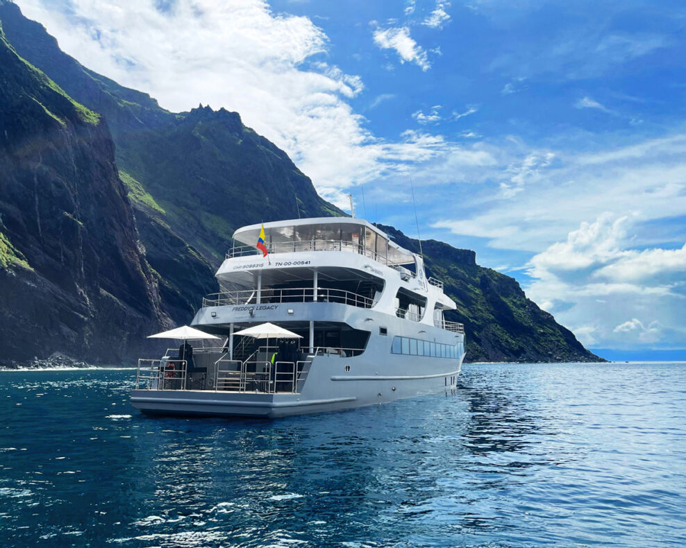 Galapagos Tribute,Galapagos,exterieur