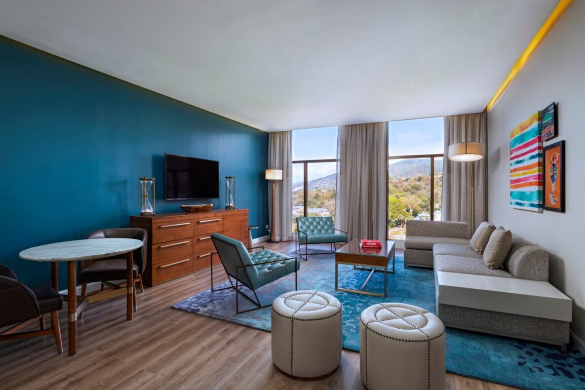 The BRIX Autograph Collection,Trinidad en Tobago,Park suite woonkamer