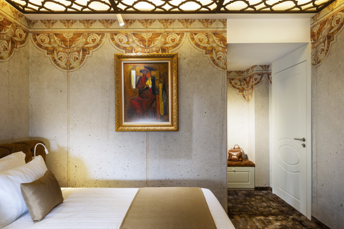 Hotel Gallery 37,Bulgarije,superior room met kunstwerk