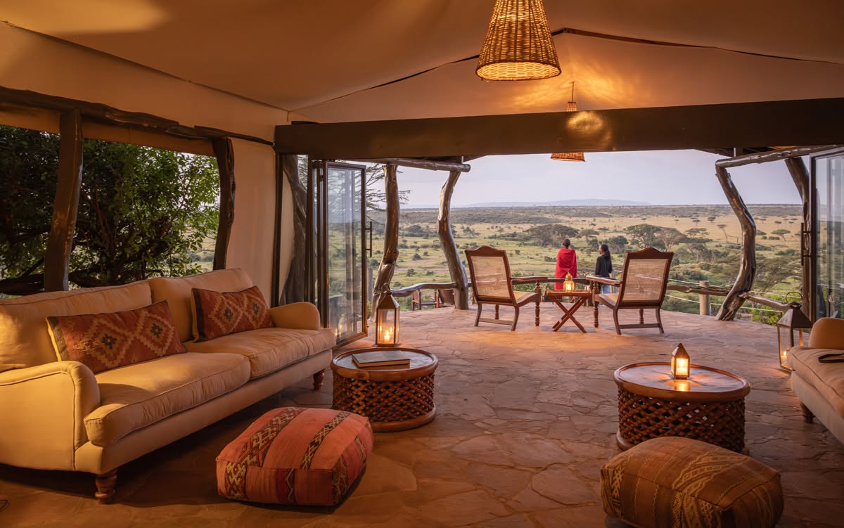 Saruni Eagle View,Kenia,loungen met uitzicht